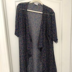 Small LulaRoe Monroe Kimono
